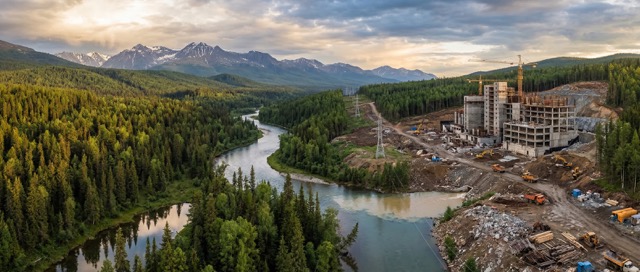 ГОСДУМА ОДОБРИЛА ИЗЪЯТИЕ ЗЕМЕЛЬ ЗАПОВЕДНИКОВ ПОД СТРОИТЕЛЬСТВО